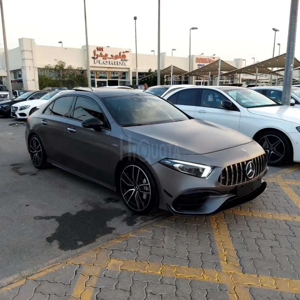 مرسيدس A35 AMG GRAY MAT COLAR