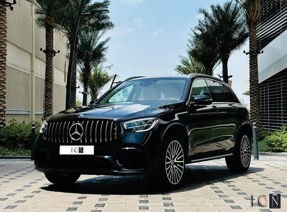 MERCEDES GLC 300 2022 In great condition full options for sale on HiQuota