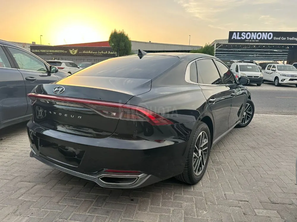 Hyundai Azera Hyundai Azera 2020 Korea Specs for sale on HiQuota