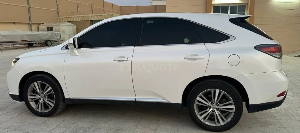 Lexus R350 model 2015 panorama for sale on HiQuota