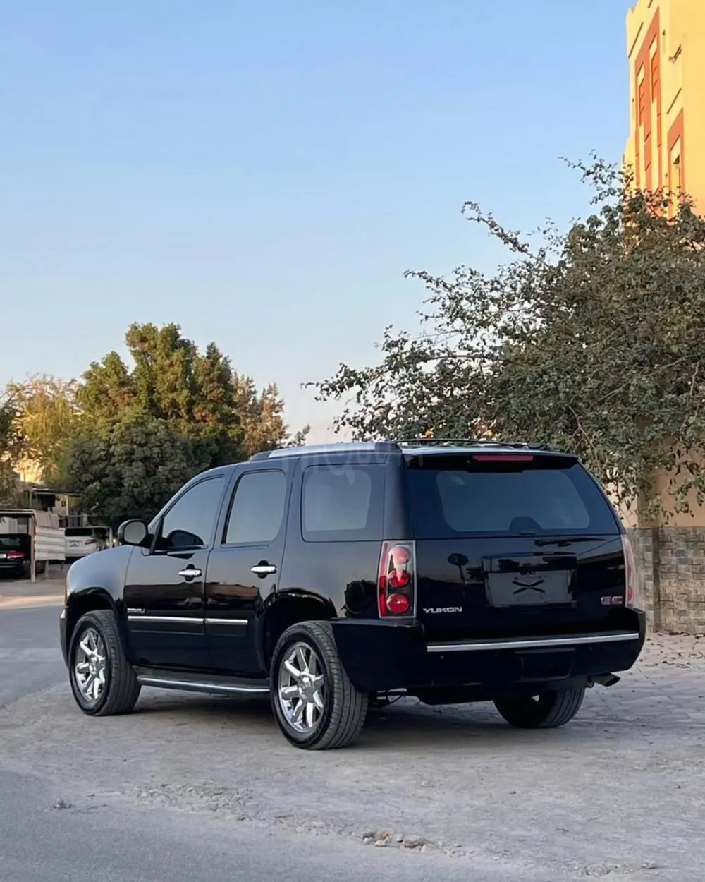 GMC Denali 6.2 2012 for sale on HiQuota