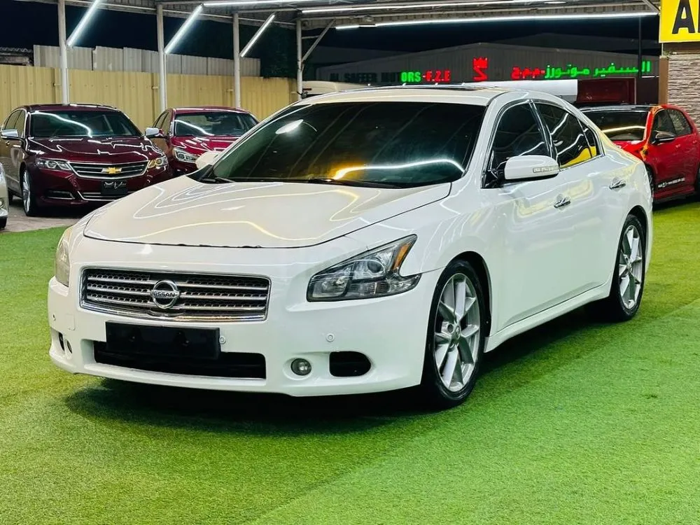 Nissan Maxima, 2011 Gulf model, in agency condition, without accidents, without faults, owner of the first two keys for sale on HiQuota