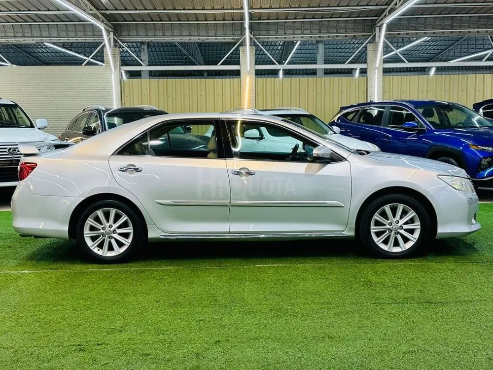 Toyota Aurion, 2014 model, Gulf, full option, in agency condition for sale on HiQuota