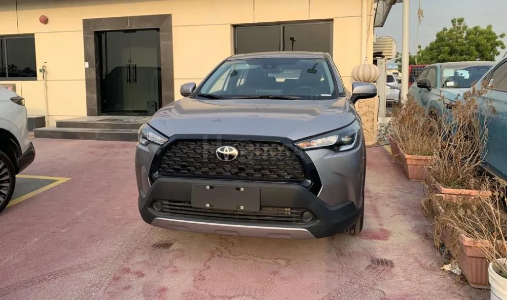 Toyota corolla cross 2023 zero km  not registered full option for sale on HiQuota