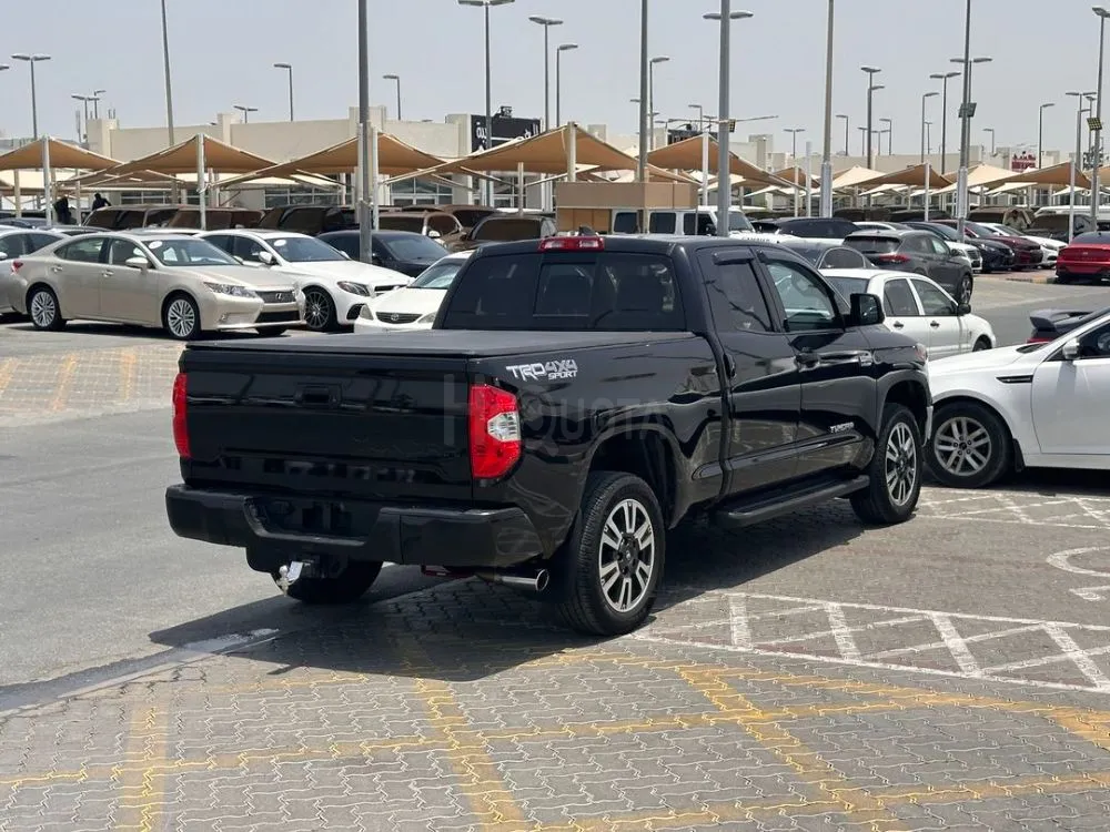 TOYOTA TUNDRA 2021 door & half USA Specs for sale on HiQuota