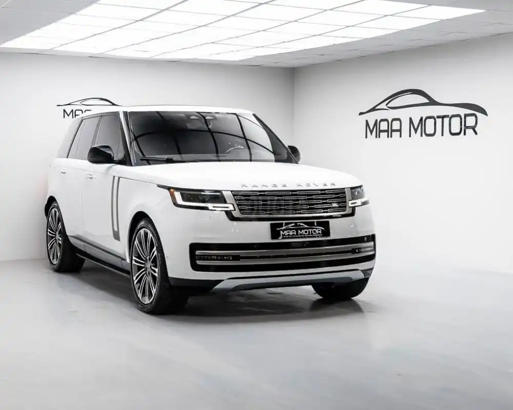Range Rover Vogue 2023 Eight-cylinder P530 for sale on HiQuota