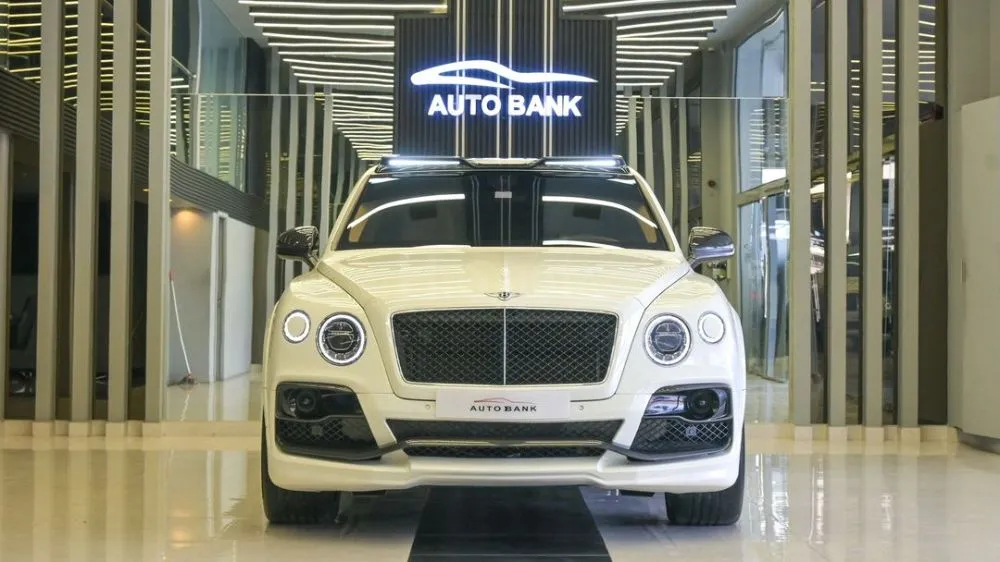 BENTLEY BENTAYGA WHITE BODY W12 FULL OPTIONS STARTECH PERFORMANCE 710 HP MODEL 2017 for sale on HiQuota