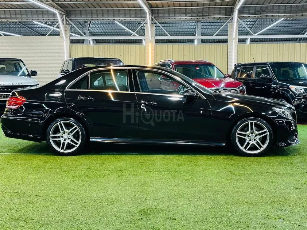 Mercedes E350 model 2014 In agency condition for sale on HiQuota