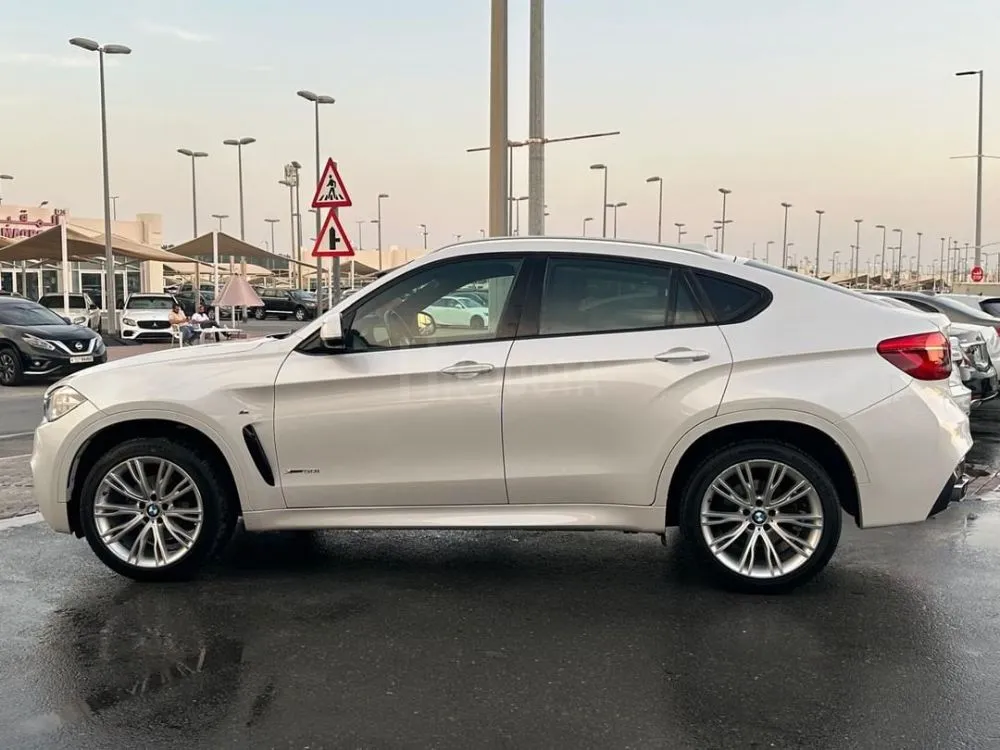 BMW X6 X drive 3.5  Model: 2017  Specifications: Gulf for sale on HiQuota