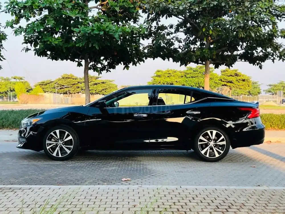 Nissan Maxima 2016  American specifications for sale on HiQuota