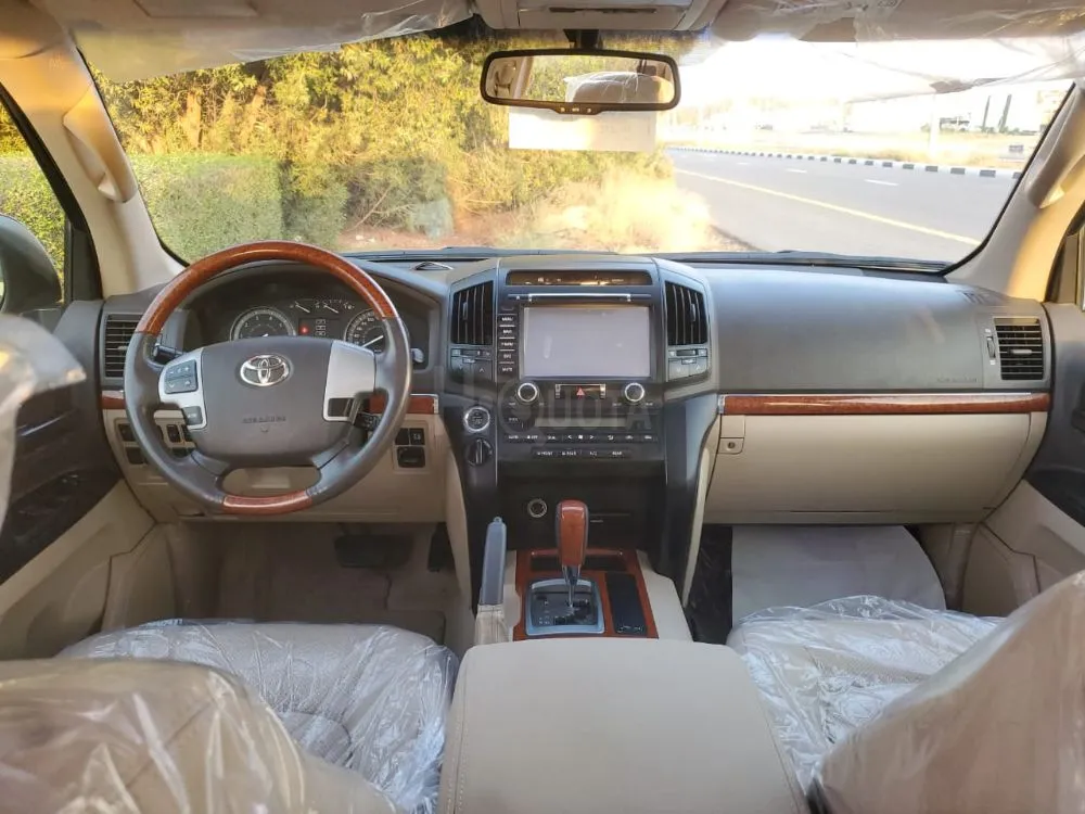 تويوتا لاند كروزر موديل 2014 for sale on HiQuota