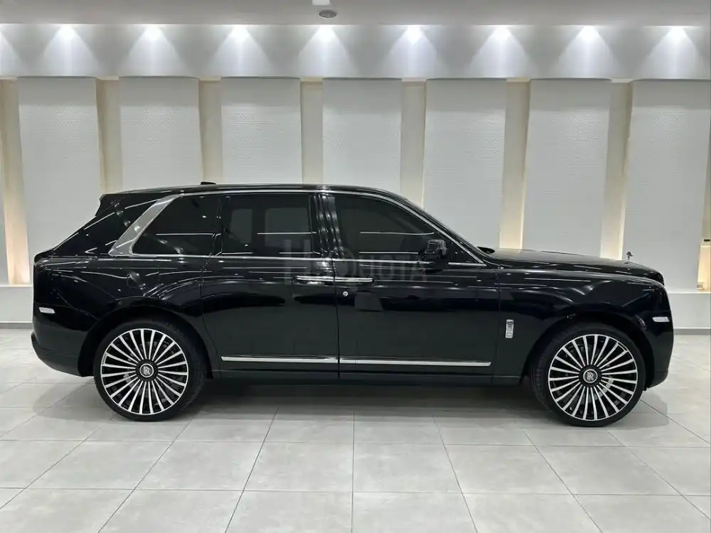 Rolls Royce Cullinan 2024 for sale on HiQuota