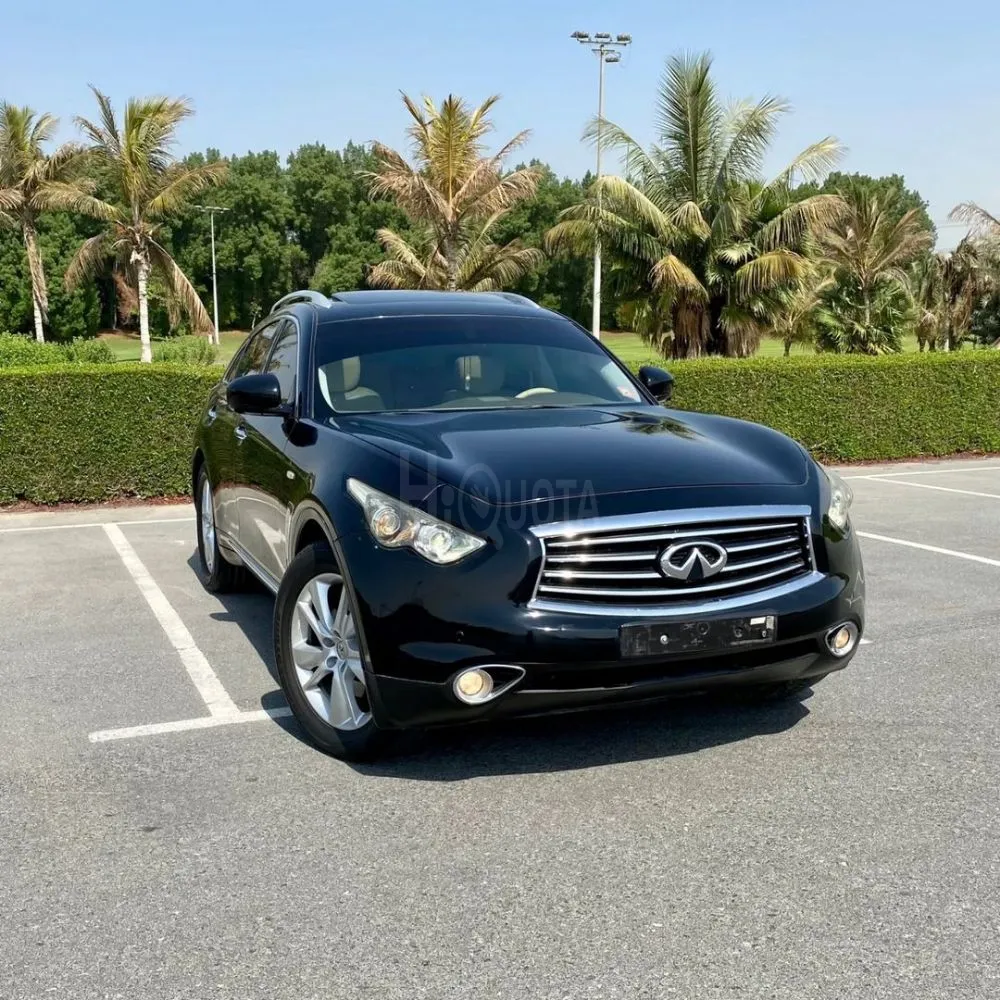 Infiniti QX70 GCC model 2016