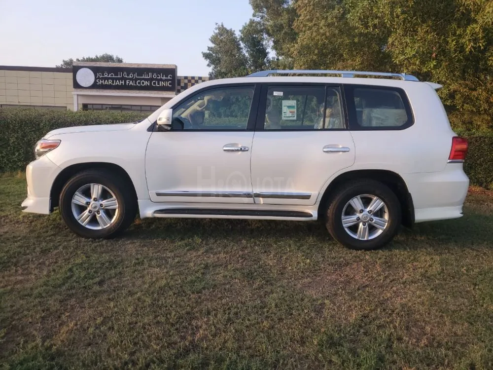 تويوتا لاند كروزر موديل 2014 for sale on HiQuota