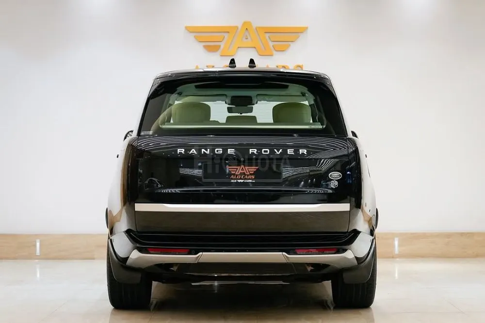 RANGE ROVER P400 FIRST EDITION / 5 YEARS WARRANTY / GCC SPECIFICATION for sale on HiQuota