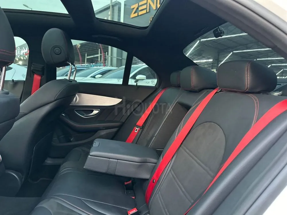 Mercedes-Benz C 43 AMG Mercedes C 43 AMG 2018 Korea Specs for sale on HiQuota