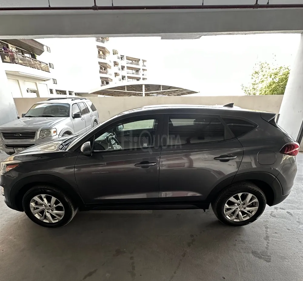 Hyundai Tucson SE 2.0L for sale on HiQuota
