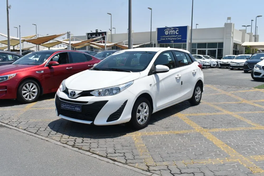 toyota yaris hatchback 2019 4 Clyinder GULF SPECS