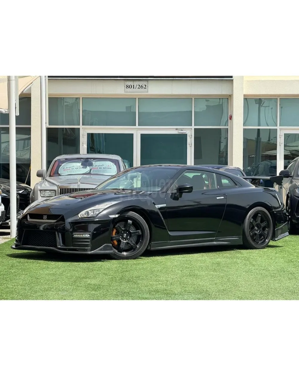 NISSAN GTR BLACK EDITION GCC 2016 BODYKIT NISMO ALFA 7+ FULL OPTION FULL CARBON FIBER