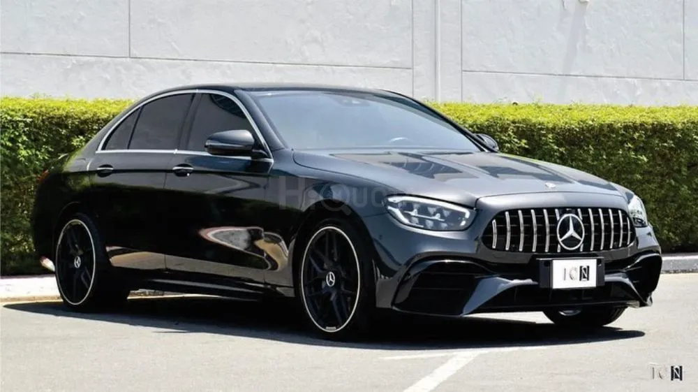 MERCEDES E 350 Price 160,000 AED Color GRAY Interior BROWN Year 2021 for sale on HiQuota