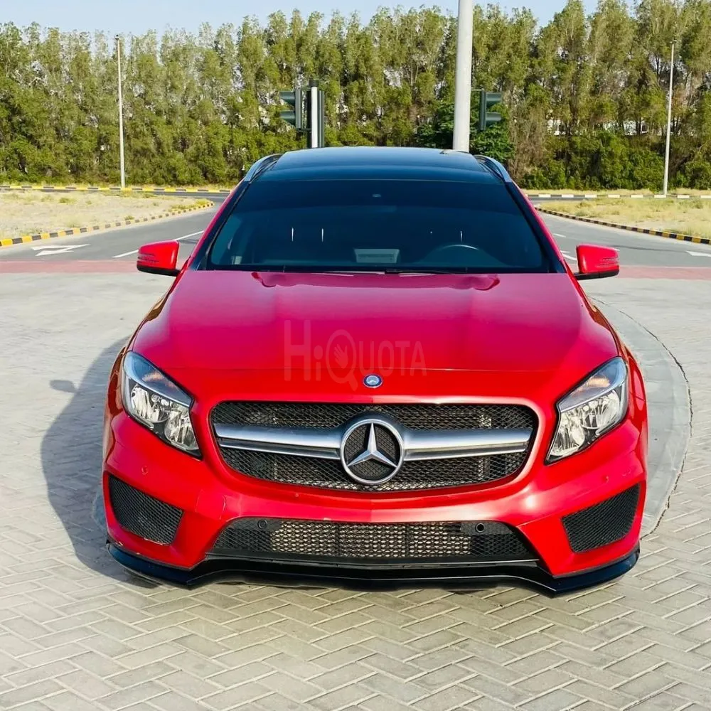 Mercedes-Benz GLA250 2018 model Full option