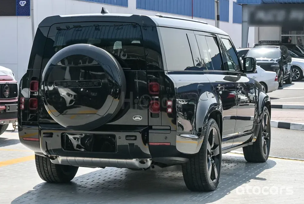 LAND ROVER DEFENDER 130 SE-X DYNAMIC 3.0L PETROL 2024 MODEL YEAR for sale on HiQuota