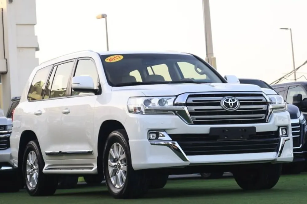 TOYOTA LAND CRUISER 2017 GXR V6 for sale on HiQuota