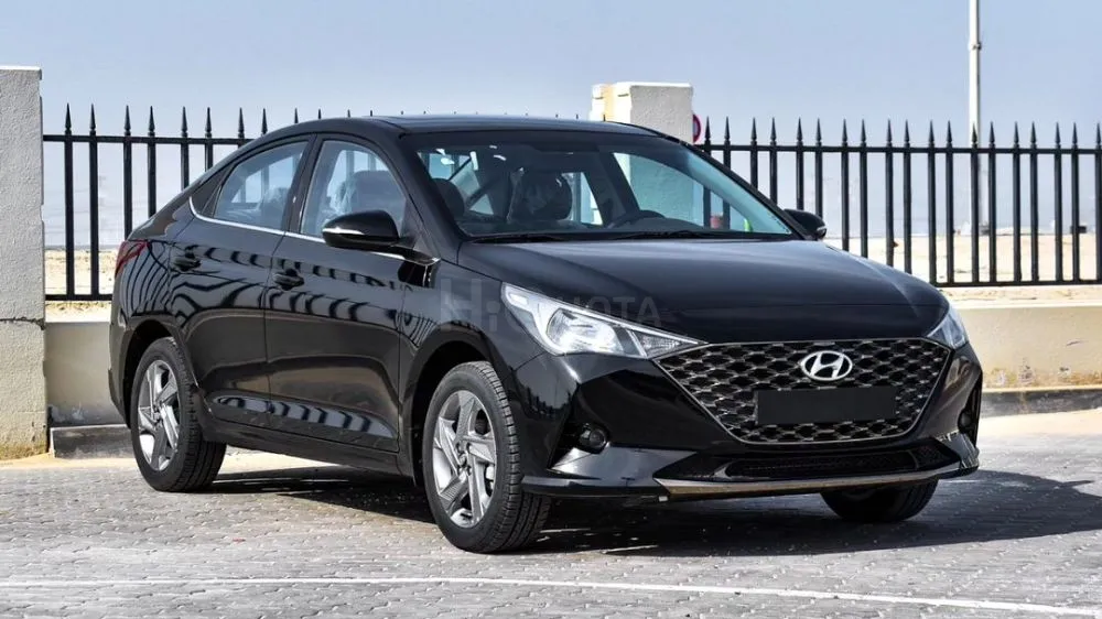 Hyundai Accent 2023 with sunroof Model: 2023 for sale on HiQuota