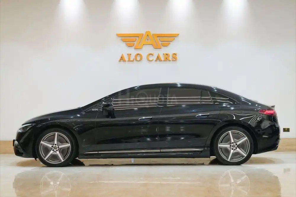 MERCEDES BENZ EQE 350+ / WARRANTY FROM GARGASH / GCC SPECIFICATION for sale on HiQuota