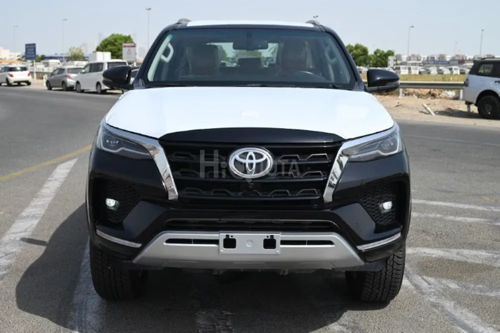 TOYOTA FORTUNER  2024 VXR V6 4.0L PETROL 7-SEATER AT for sale on HiQuota