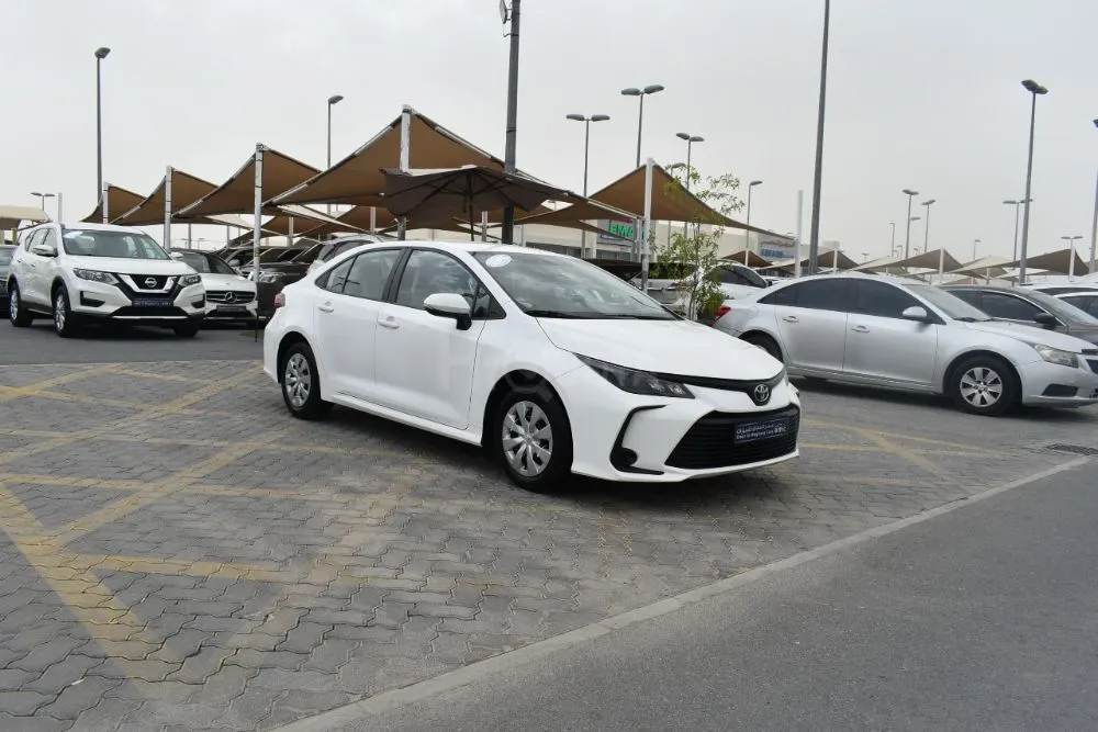 toyota corolla 2022 4 Clyinder GULF SPECS CAR
