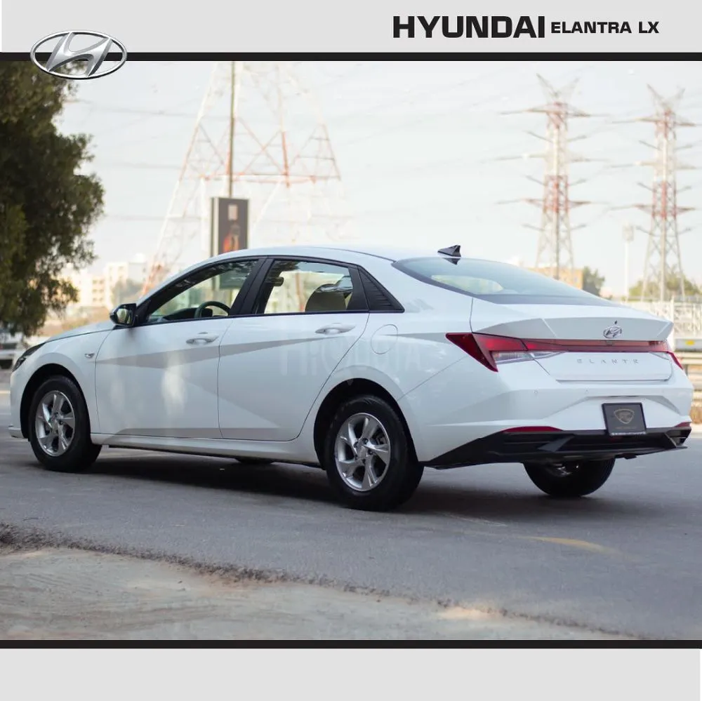 HYUNDAI ELANTRA - LX 1.6L - 2022 for sale on HiQuota
