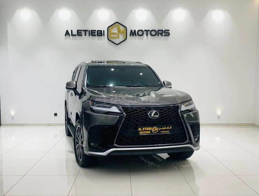 LEXUS LX 600 F SPORT GRAY COLOR MODEL 2023 28,000 KM US Specs for sale on HiQuota