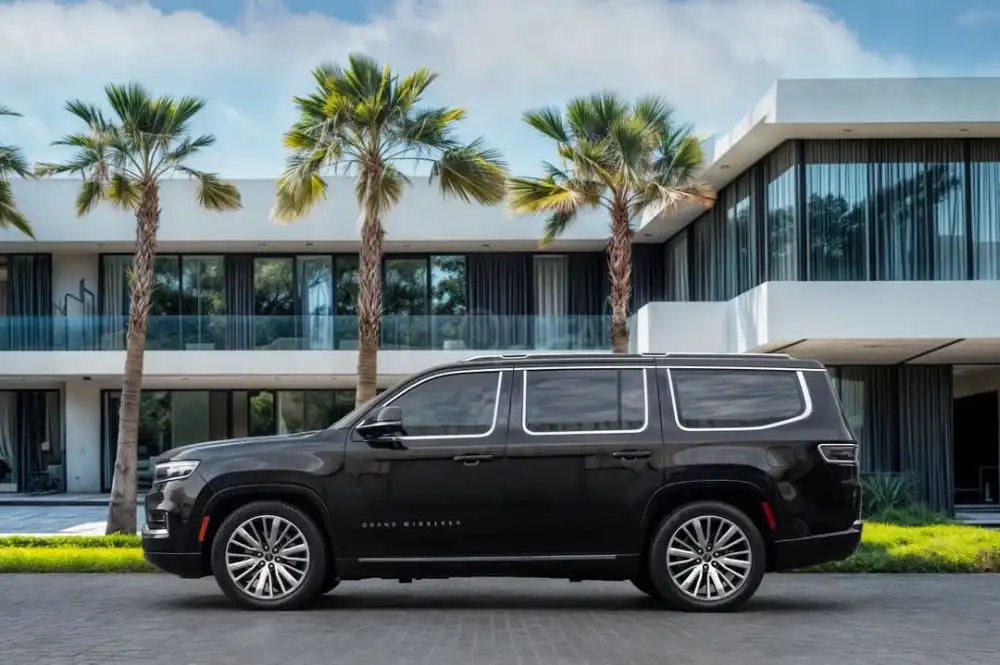 Jeep Grand Wagoneer Series III | 2023 for sale on HiQuota