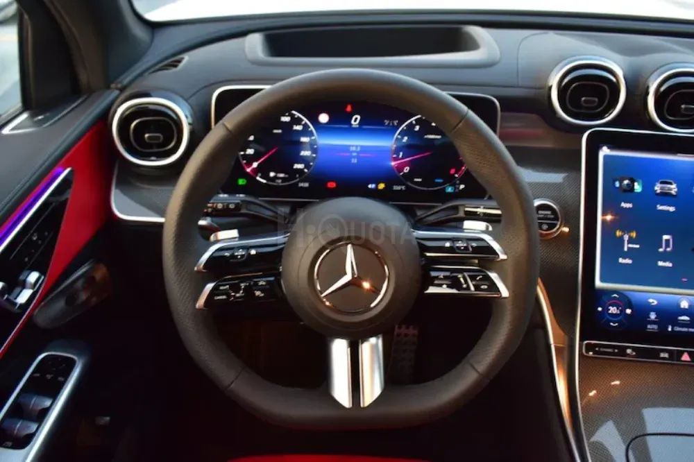 Mercedes-Benz GLC GLC 200 Calendar 2024  Km 0 km  Region European Specs for sale on HiQuota