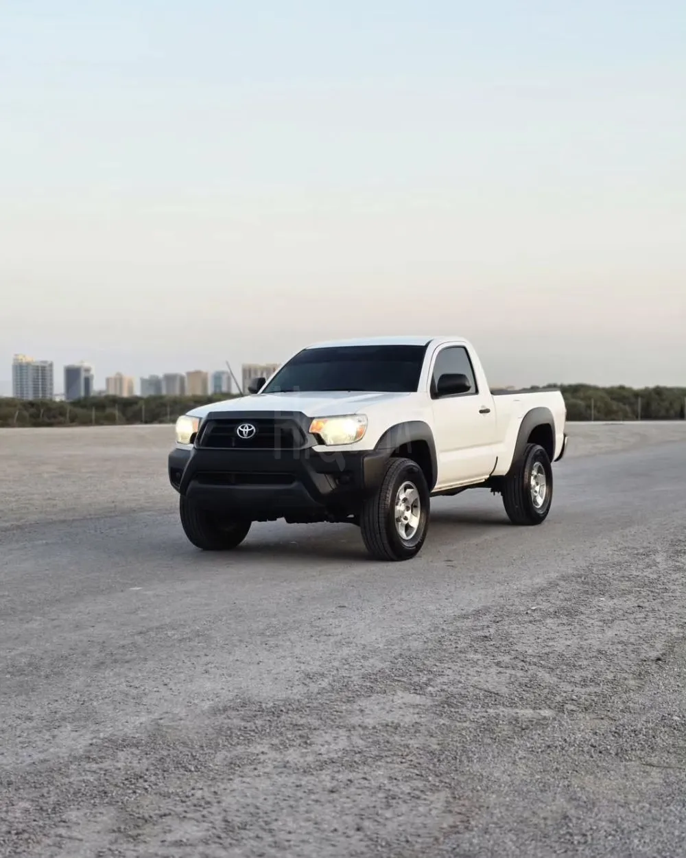 Toyota Tacoma (4X4) 2012 model, clean title, imported from America