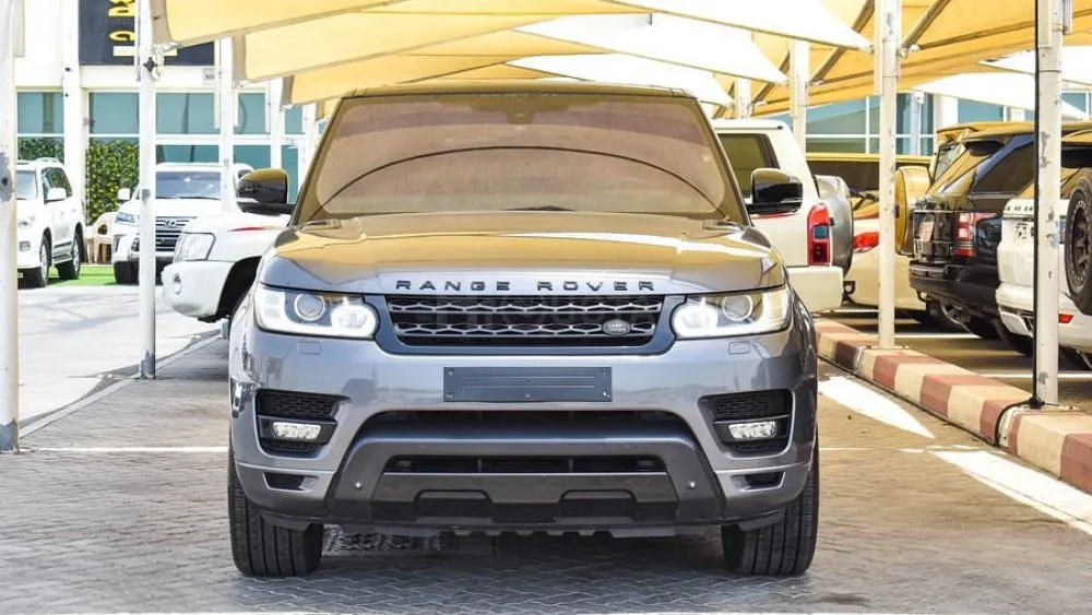 Range Rover Sport Model: 2015 Condition: very excellent GCC for sale on HiQuota