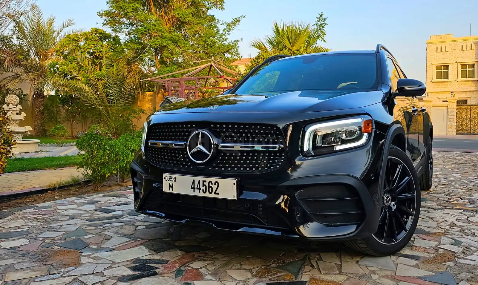 Mercedes Glb 250 AMG Kit 2023 unbelievable price for sale on HiQuota