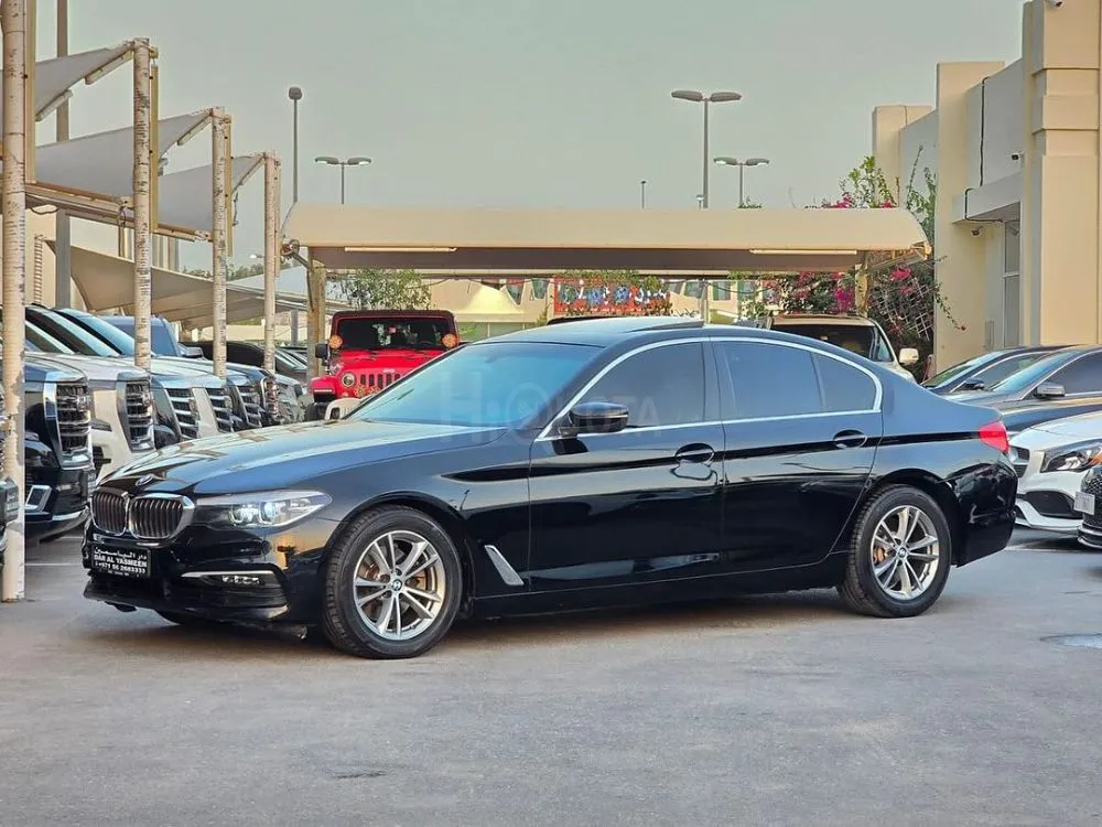 BMW 520I Model : 2019  Specs : GCC for sale on HiQuota