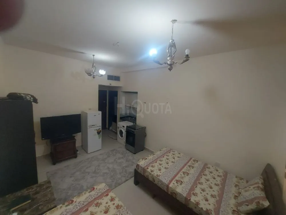 الشارقه البطينه استوديو مفروش للايجار