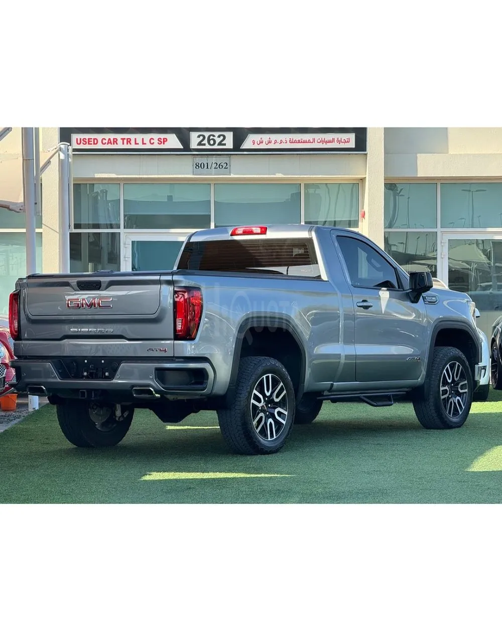 GMC SIERRA AT4 GCC 2023 Service history (under warranty) Original paint Zero accident Full option