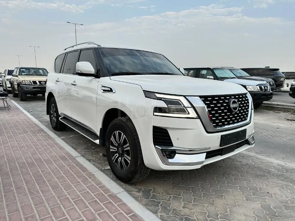 Nissan Patrol Titanium SE V6  6 cylinder engine  Model 2023 for sale on HiQuota